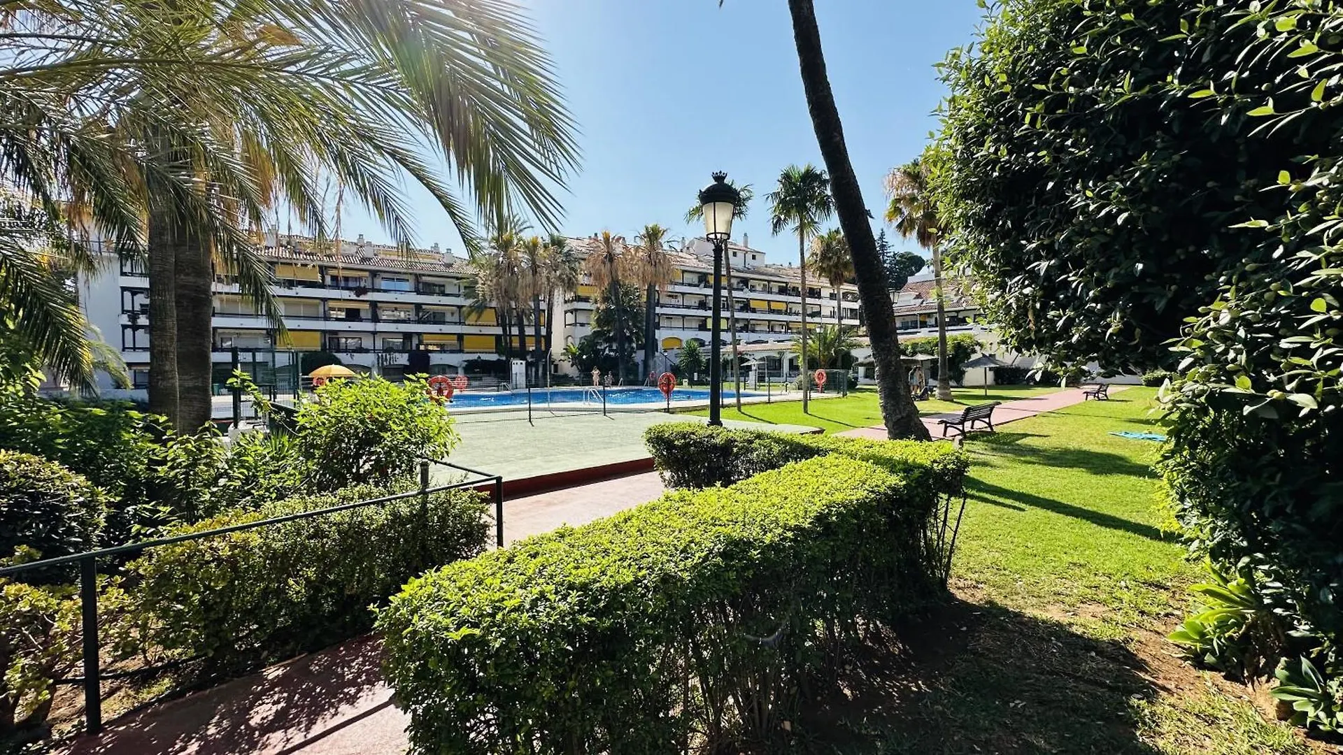 Marbella Studio Golden Mile 0*,  Spain